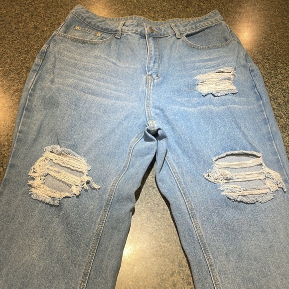 Shein Curve 0XL denim distressed bootcut light washed 5 pocket jeans - Picture 3 of 10